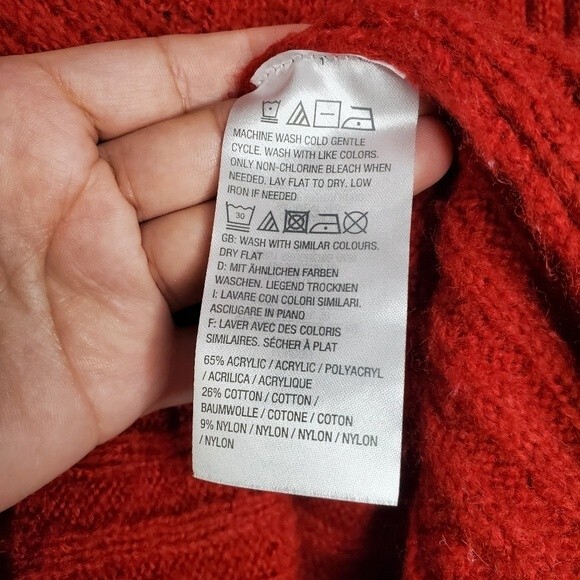 G.I.L.I. Red Bell Sleeve Tunic Rib Knit Detail Sweater Size Medium - Picture 5 of 8